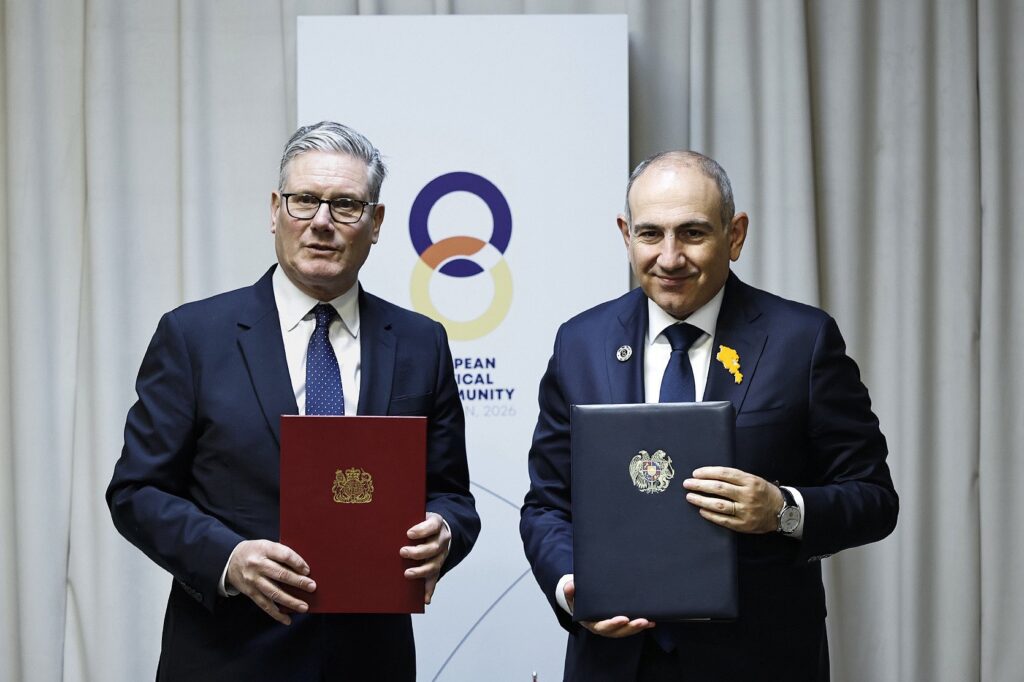 სომხეთმა და დიდმა ბრიტანეთმა სტრატეგიული პარტნიორობის შეთანხმებას მოაწერეს ხელი